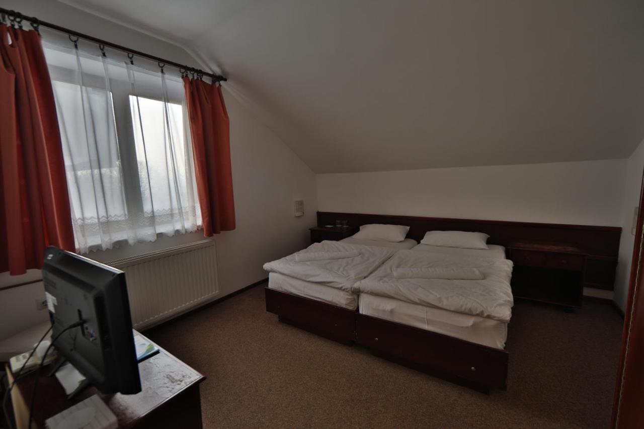 Guesthouse Babin Zub Crni Vrh Екстер'єр фото